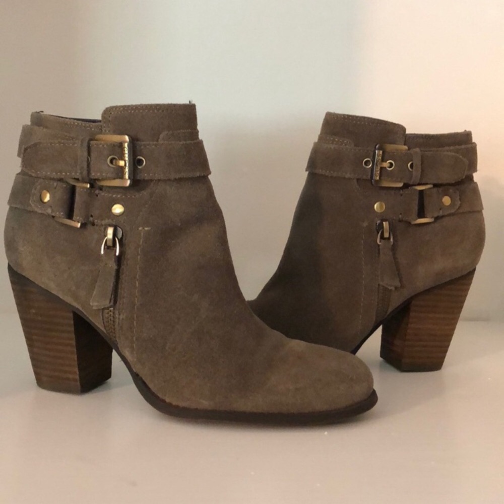 GUESS Floora Suede Ankle Boots - Picture 10 of 10